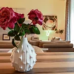 Paradisea Casa Teatro Апартаменты *